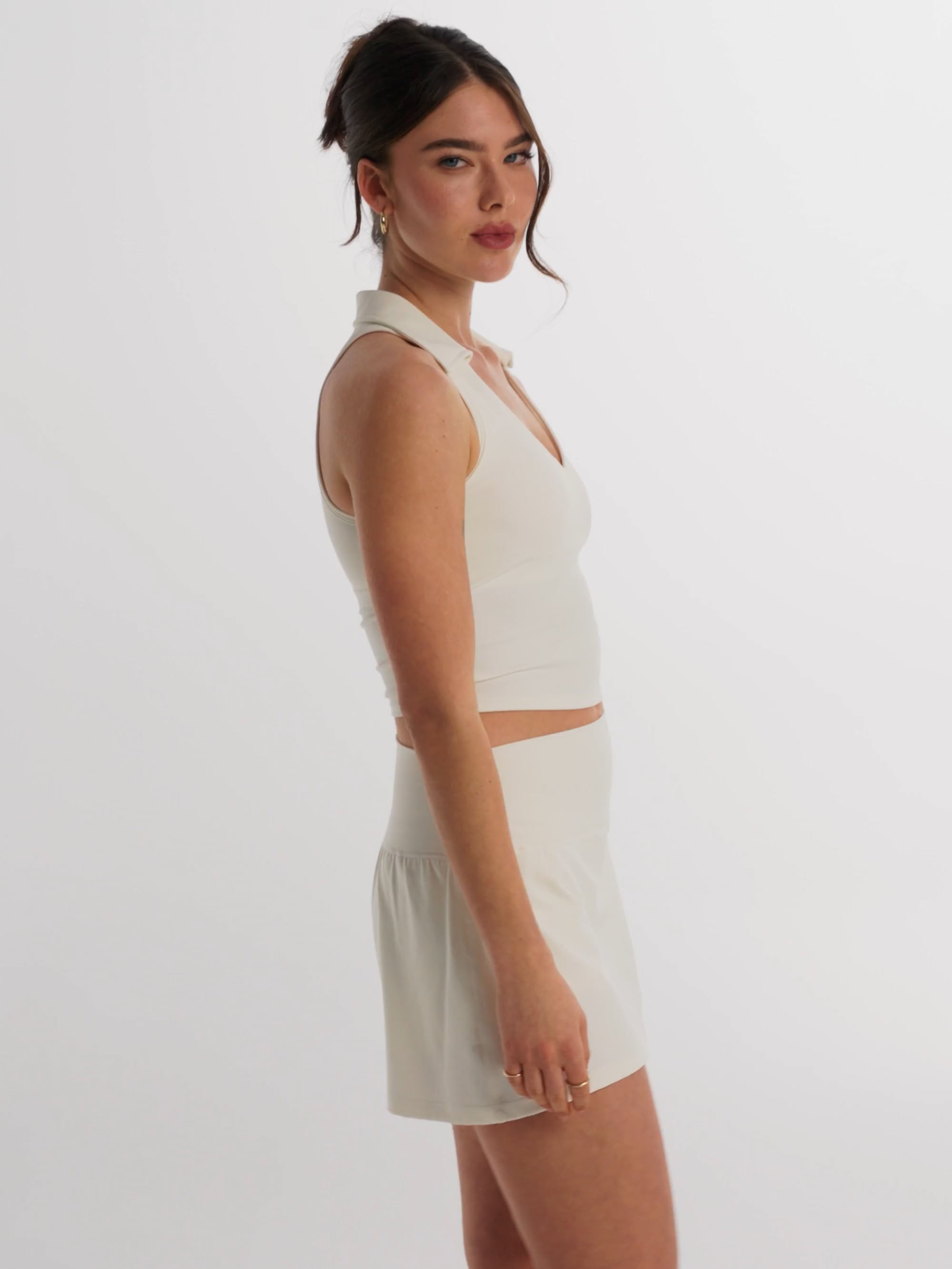 חצאית עם טייץ מובנה מבד ilios