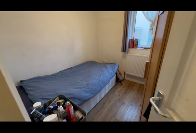 Single Room Flat Share in Mile End, E3 Main Photo