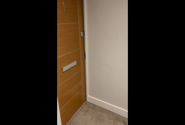 Stylish double room with underground parking  Main Photo