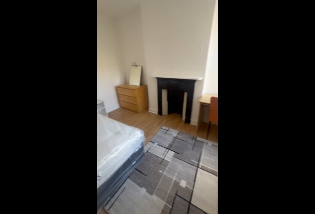 2 Rooms (Tulse Hill-Brixton) Main Photo