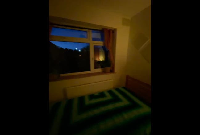 West London - female house - private gardens Main Photo