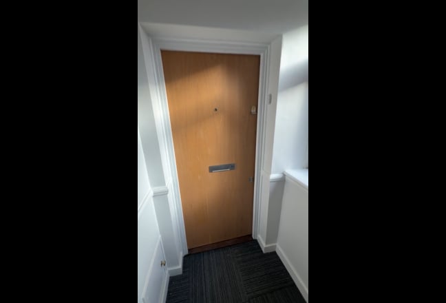 New 1 bed flat on Grange Rd Crystal Palace Main Photo