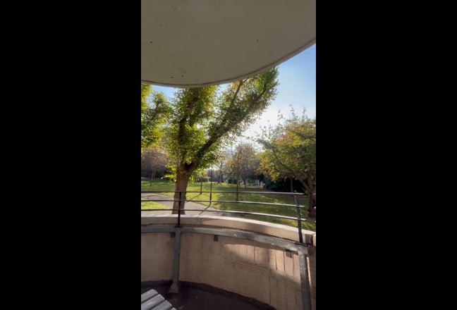 Double room in Highbury available mid April  Main Photo