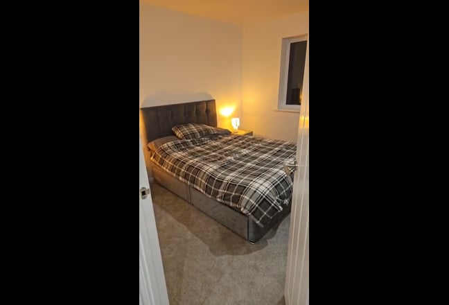 New house, Quiet area, W Basingstoke; M3 J7  Main Photo