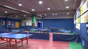 Millores en l'enllumenat a la sala del tennis taula