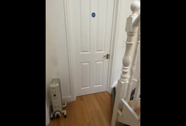 Quiet double bedrooms Clapham South.  Main Photo