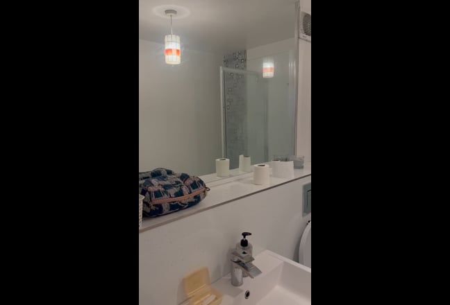 City Centre double room for short term let Main Photo