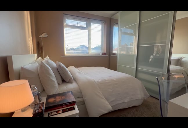 Premium Fully Furnished Double Room In Hayes Main Photo