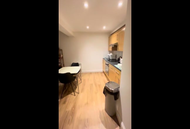 STUDIO Flat in Marylebone - Well-connected  Main Photo