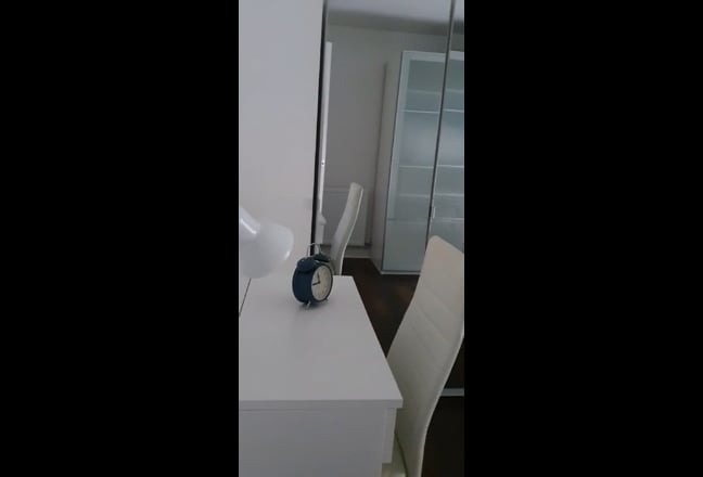 Bright double bedroom (bills included) Main Photo