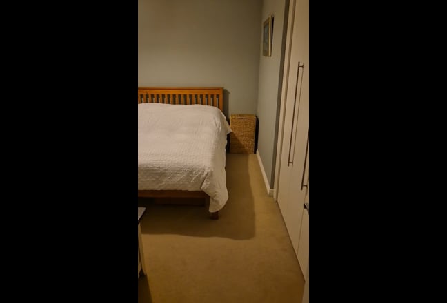 Double room w/ ensuite, access to garden and gym Main Photo