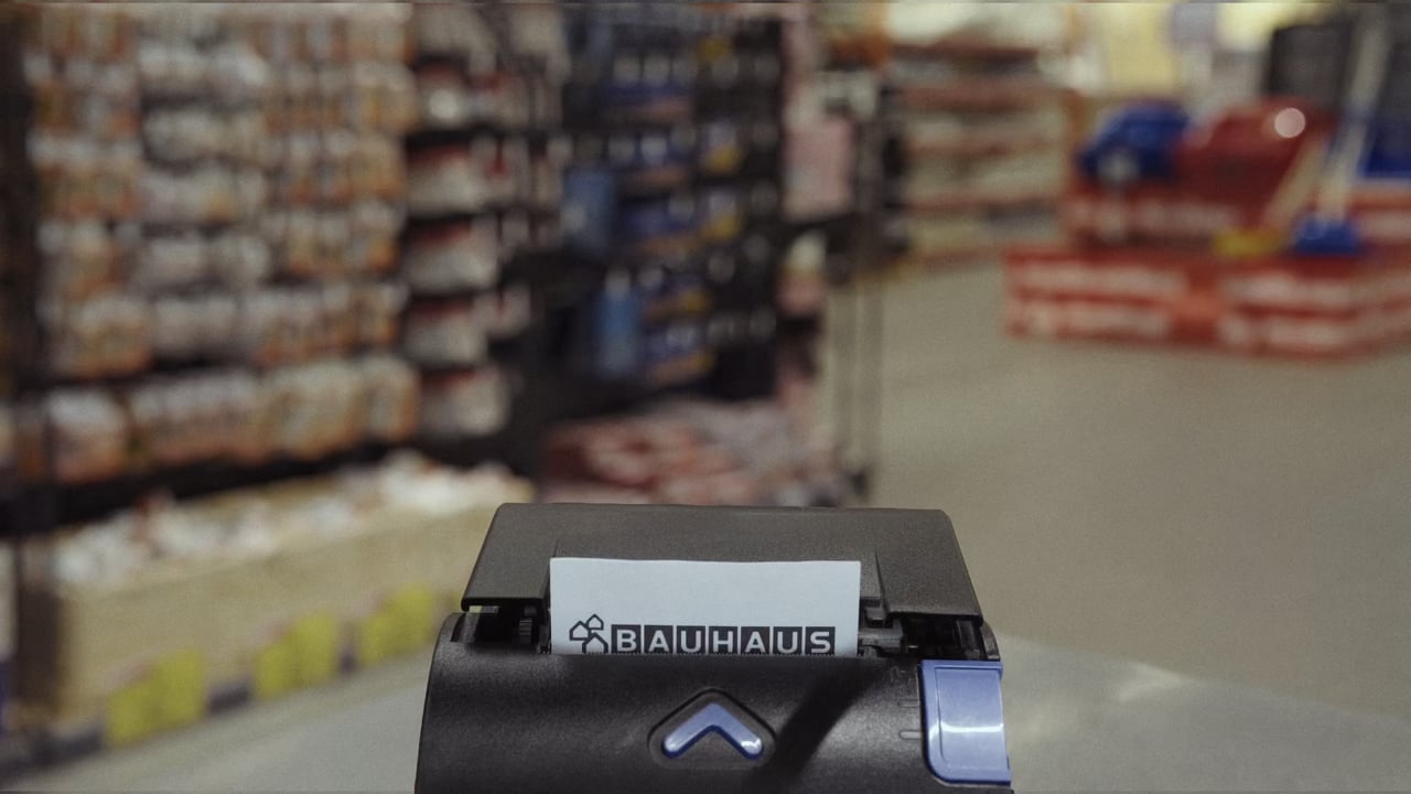BAUHAUS — YSTÄVÄNPÄIVÄ TVC
