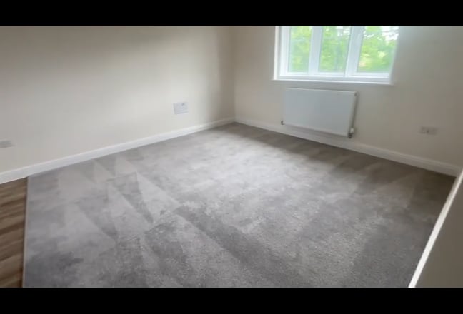 🏡 Stunning 2 Bedroom, 2 Bathroom New Build Flat – Main Photo