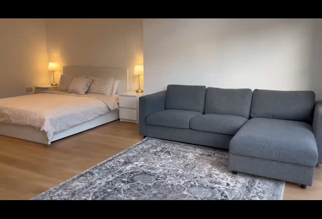 Newly renovated 5 bedroom house share - Bermondsey Main Photo