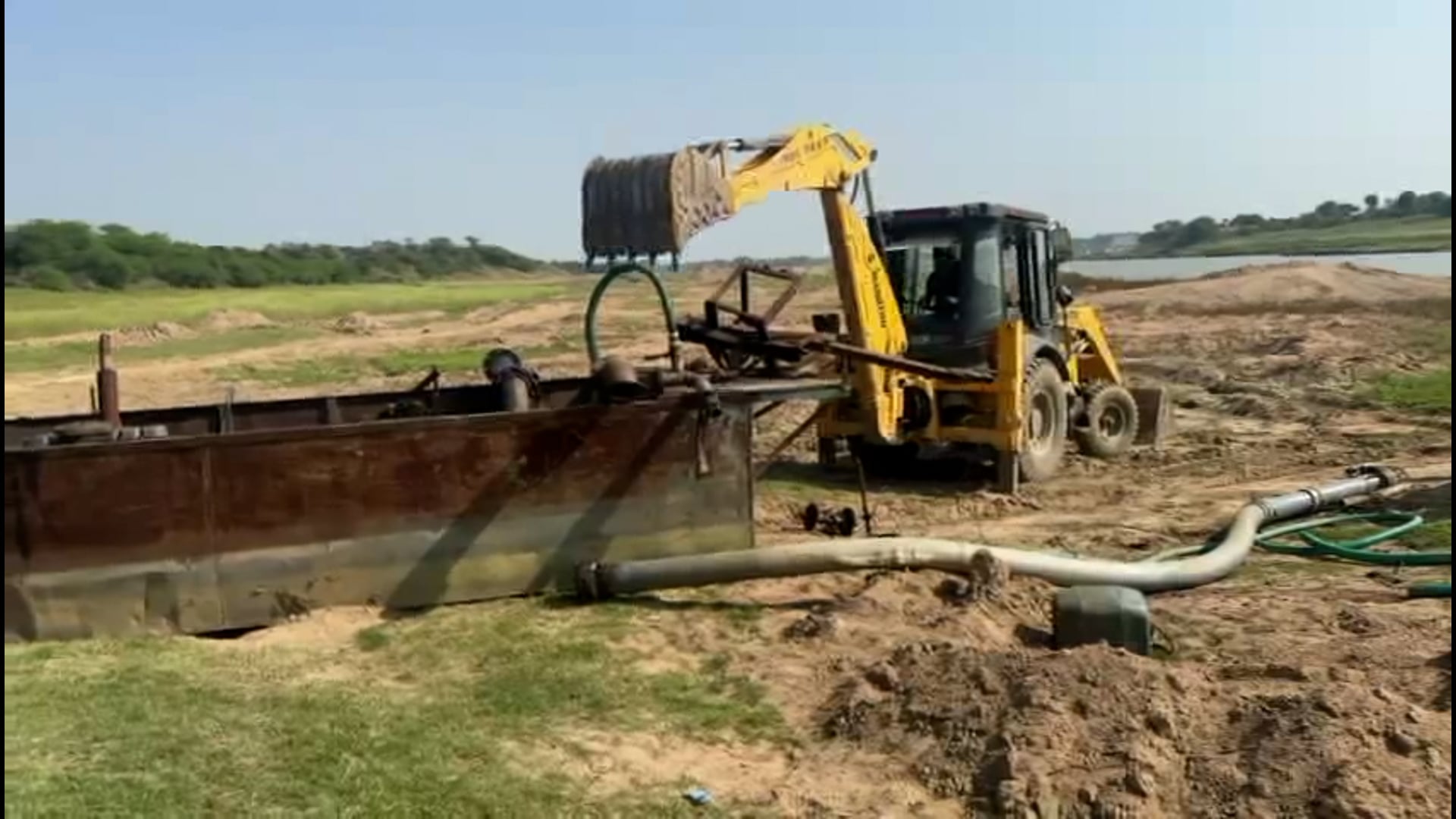 भिण्ड - रेत के अवैध उत्खनन पर प्रशासन की बड़ी कार्रवाई