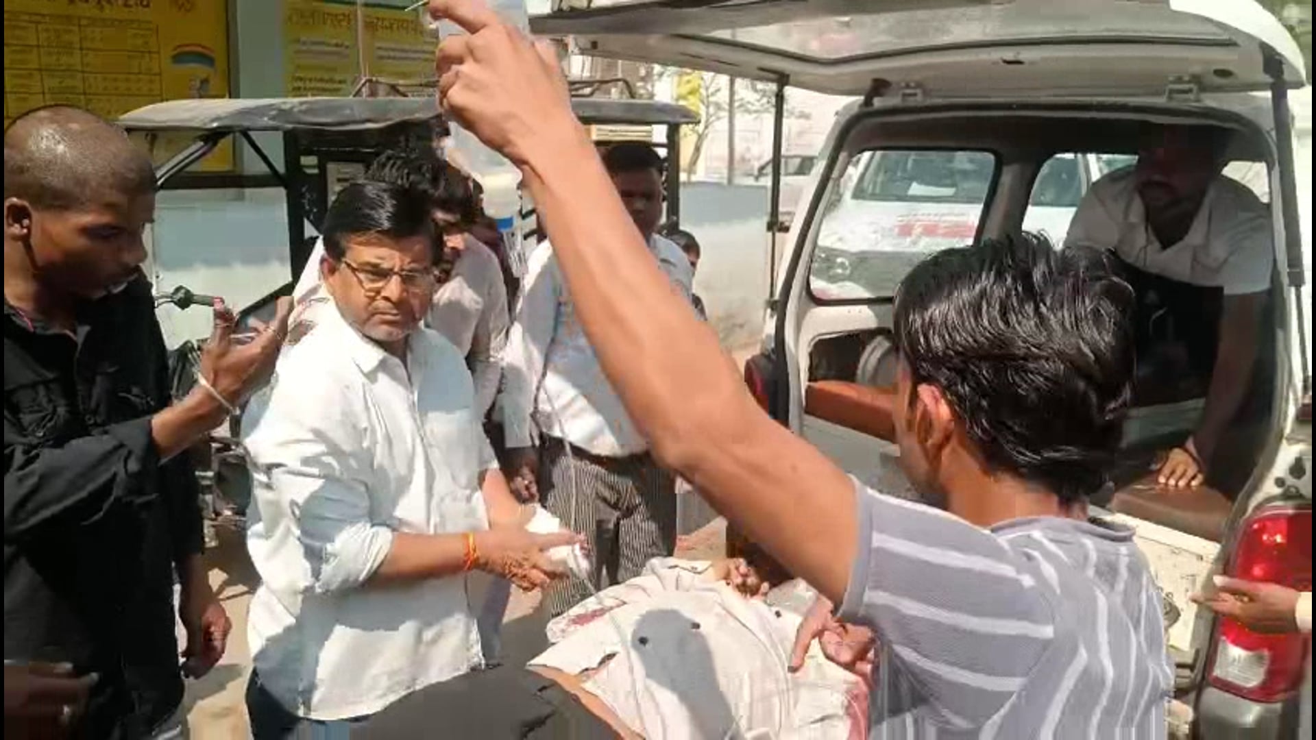 लहार- तेज रफ्तार मोटरसाइकिल ने साइकिल सवार को मारी टक्कर