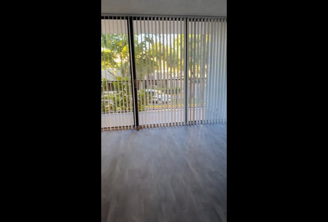 Room immediately available  Main Photo