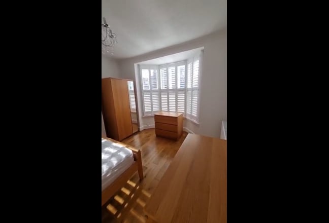 Big hause with huge garden  Main Photo