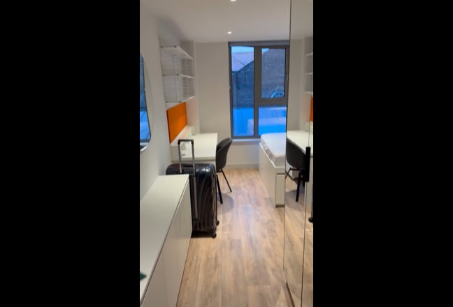 Student Castle Studio | June–Sept | &pound;249pw Main Photo