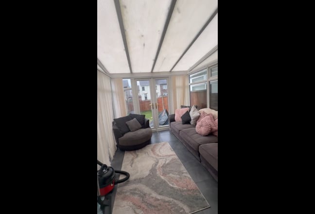 Room to Rent – Bills Included – March 28 Main Photo