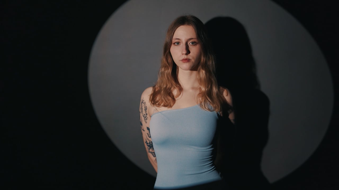 Efektowe ze strumienica - Zastosowanie strumienicy do modelowania cienia na tle