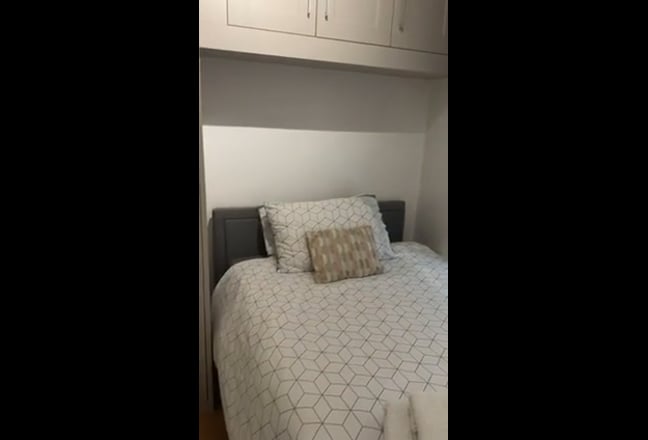 Lovely Cosy Double Room in Bermondsey – Females Main Photo