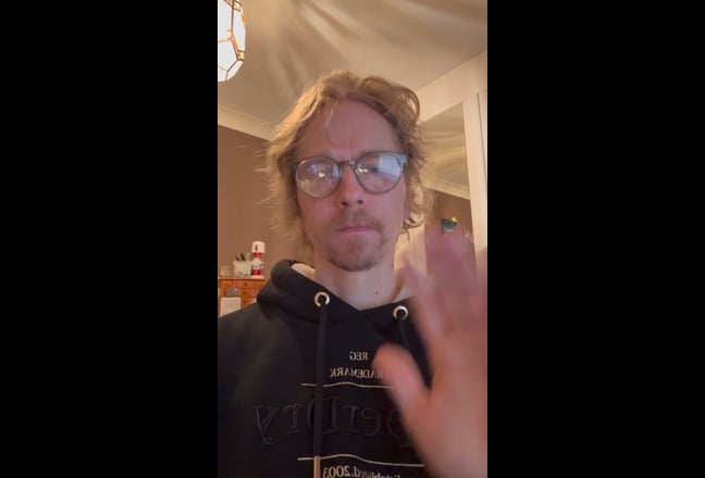 Pharmacist work full time  Main Photo