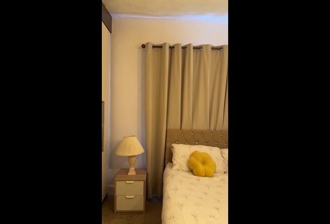 A king size  Main Photo