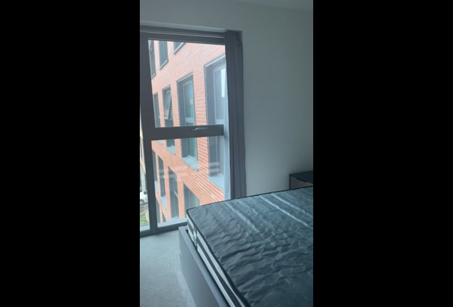 Modern Double Room with Private bathroom- City C  Main Photo
