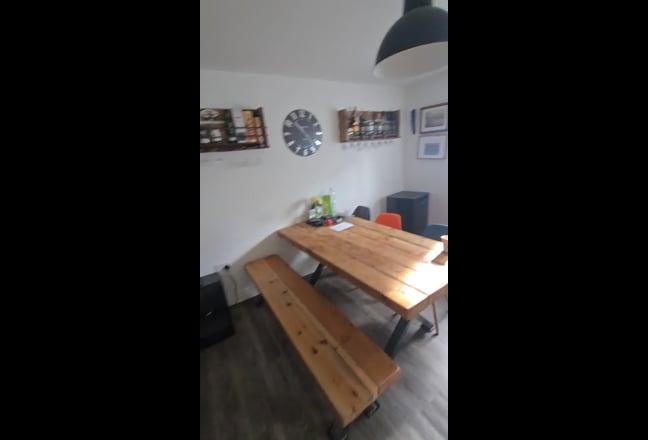 Double room with private bathroom and parking Main Photo