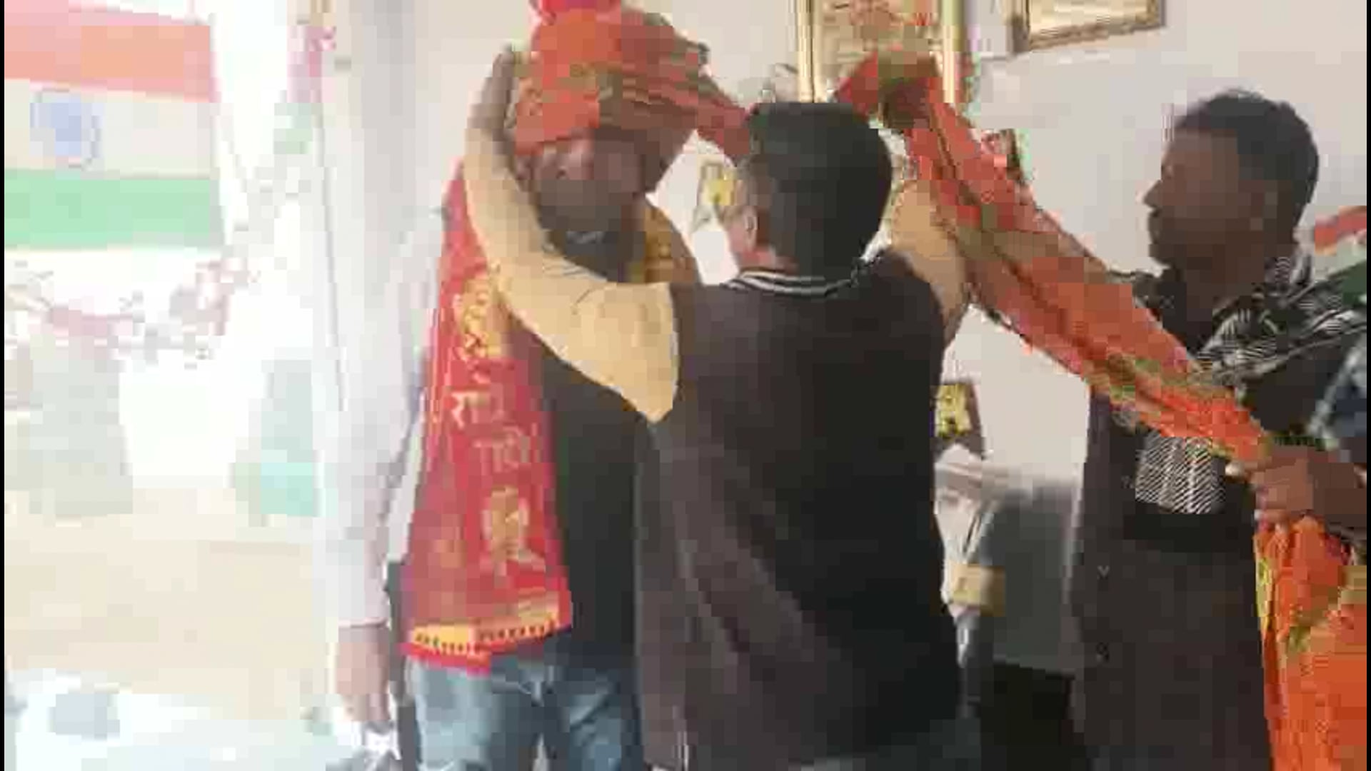 मथुरा के फरह कस्बा मैं ब्राह्मण संघ के उत्तर प्रदेश के प्रदेश अध्यक्ष विष्णु शर्मा जी का स्वागत सम्मान किया गया 