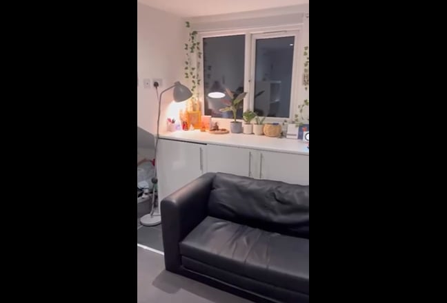 🏡 REDUCED. Studio ensuite+cleaner/bills 🏡 Main Photo