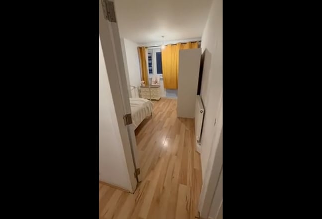 Bright Double Room in Roehampton SW15 Main Photo