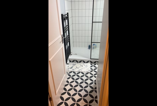 Furnished room in Barons Court/Hammersmith Main Photo