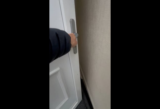 Lovely Room to let. Anfield. &pound;100 pw. Low deposit  Main Photo