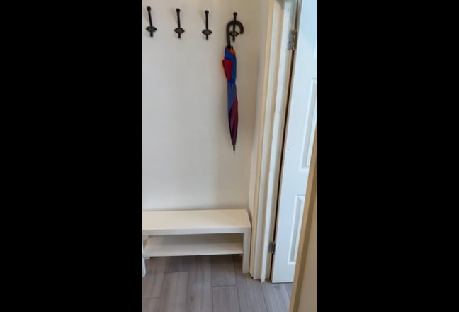 Spacious Furnished 2-Bedroom Ground Floor Flat  Main Photo