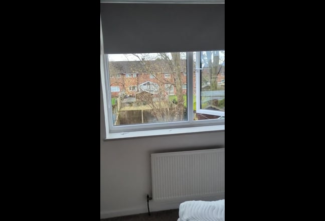 | Spacious | Quiet | Modern | Bills Included | Main Photo