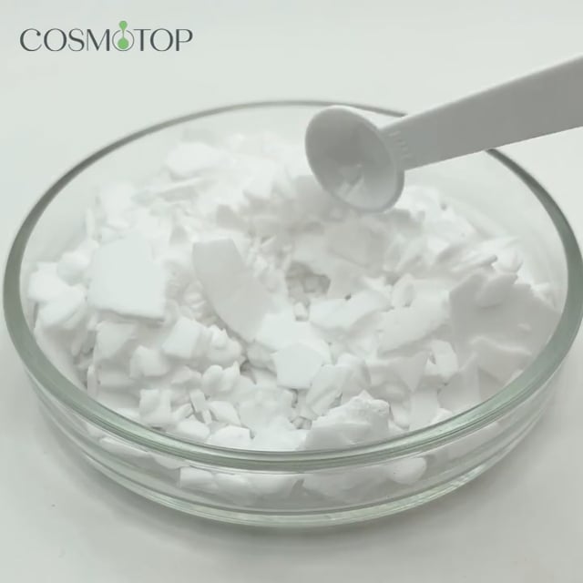 Бегентримониум хлорид