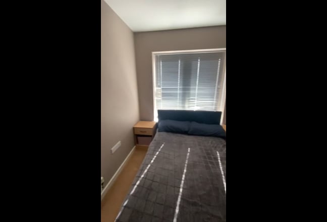 Furnished 1-Bedroom Apartment.Balcony + Parking Main Photo