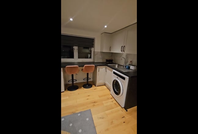 Studio flat  Main Photo