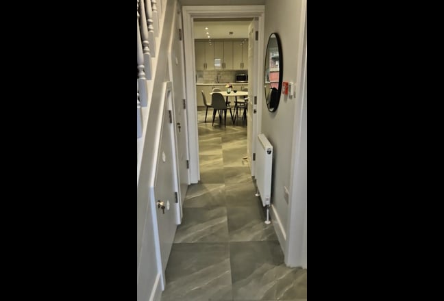 Wooow Brand New En-suite and Studio in Northolt Main Photo