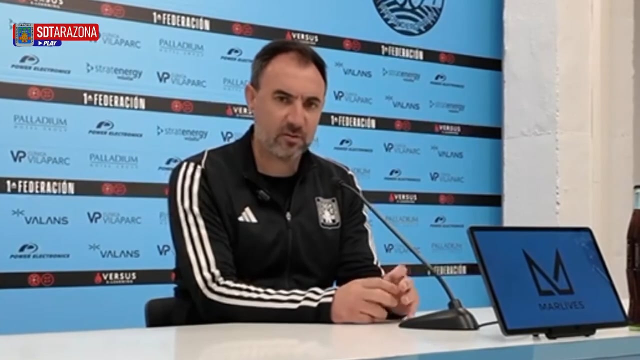 JUANMA BARRERO (Entrenador Tarazona) UD Ibiza 1-0 SD Tarazona / Jor. 26 - 1ª RFEF G2 / Fuente: SD Tarazona