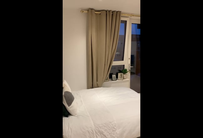 Large En-suite Double, Balcony + All Bills  Main Photo