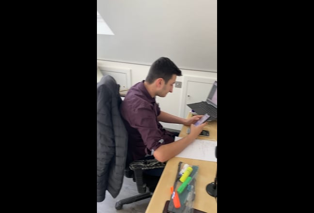 Single Room in Large House  Main Photo