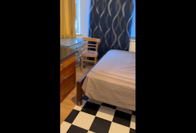 Double room in quite location Main Photo