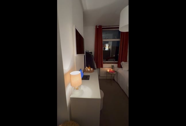 Cosy Double in Tooting Bec, large house & garden Main Photo