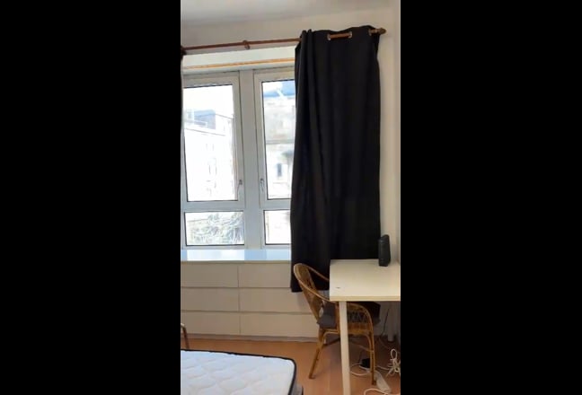 Fully furnish double-bedroom in 2 bed flat Main Photo