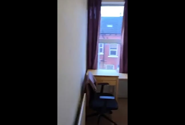 Double room Students All incClose to University  Main Photo