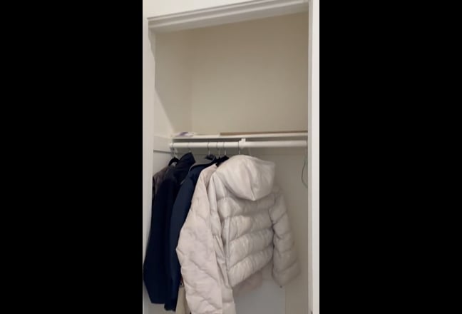 Furnished bedroom with ensuite bathroom for rent Main Photo