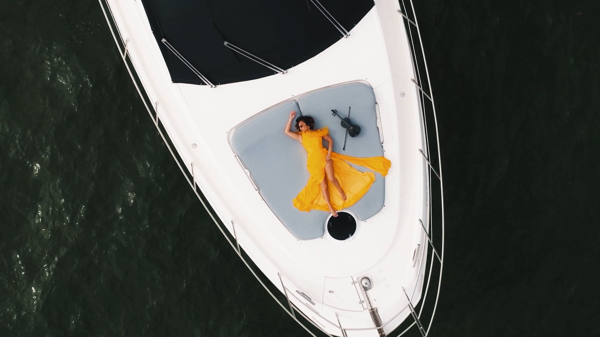 Bad Bunny Violin Cover (Miami Edition) | Rose Crelli